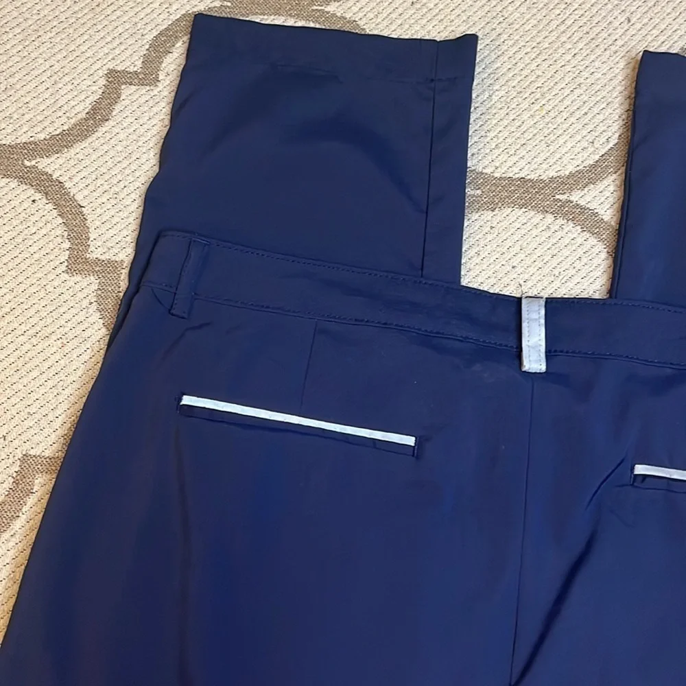 👤 Alfani blue hybrid flat front reflective back pockets pants, 34x30